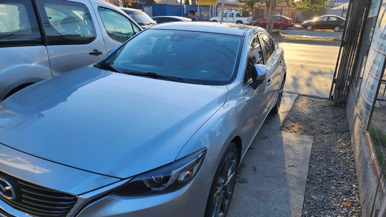 Reseña cliente Pasta Winner - Mazda 6 plateado